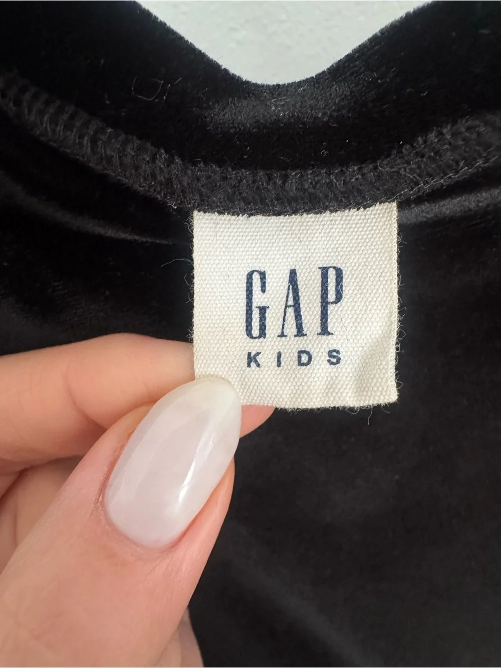 GAP Kids Black Velvet Dress XS 4-5 Long Sleeve Holiday
